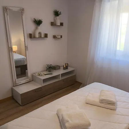 Stone Deluxe Lefkada Lazaráta