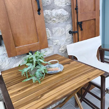 Stone Deluxe Lefkada Сasa de vacaciones Lazaráta